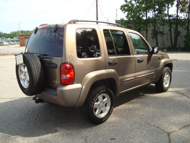 Jeep Liberty 2002 photo 4