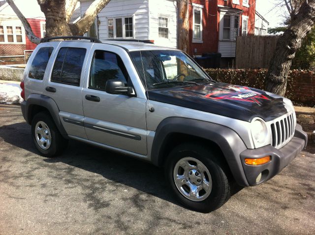 Jeep Liberty 2002 photo 2