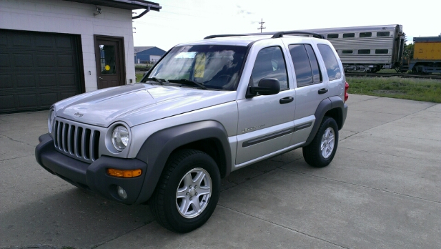 Jeep Liberty 2002 photo 12