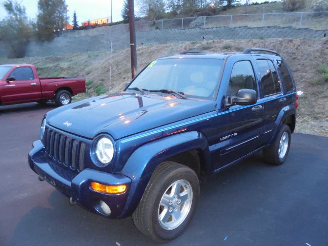 Jeep Liberty 2002 photo 2