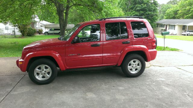 Jeep Liberty 2002 photo 7