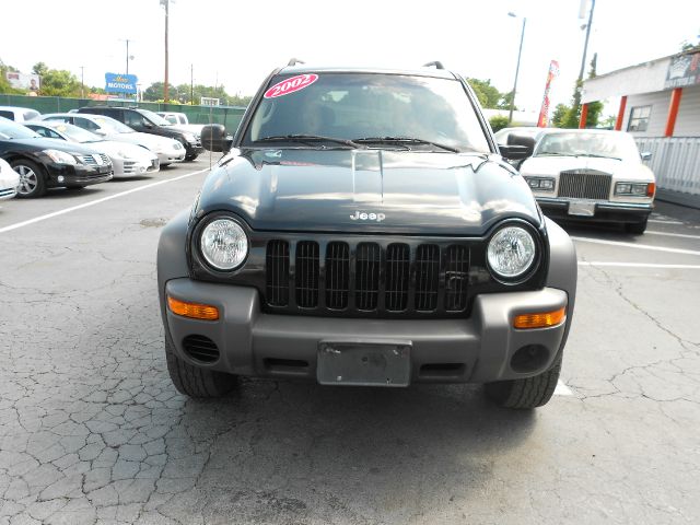 Jeep Liberty 2002 photo 15