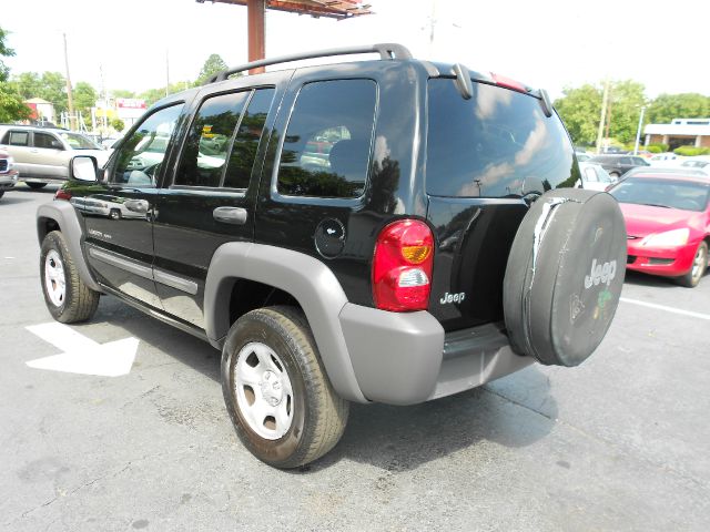 Jeep Liberty 2002 photo 16