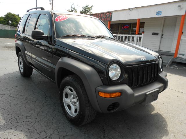 Jeep Liberty 2002 photo 18