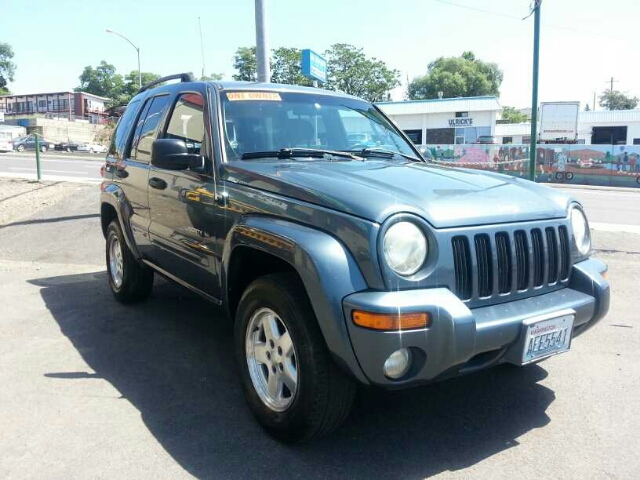 Jeep Liberty SLT 25 SUV