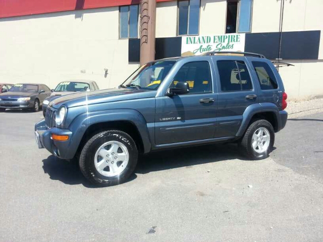 Jeep Liberty 2002 photo 2