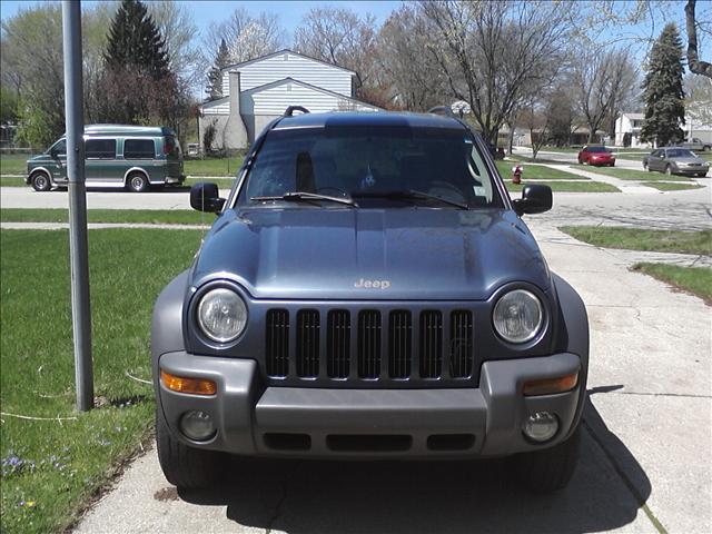 Jeep Liberty 2002 photo 1