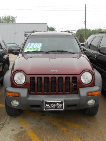 Jeep Liberty 2002 photo 2