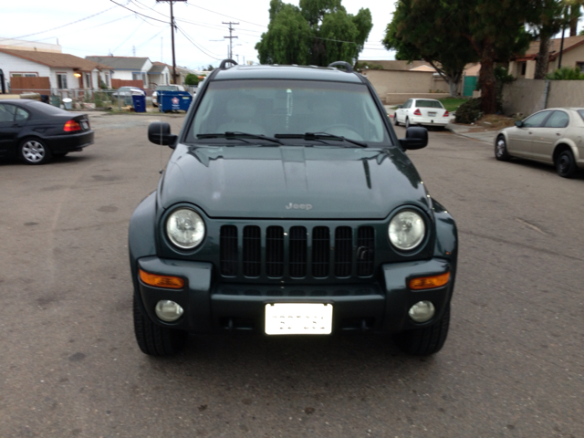 Jeep Liberty 2002 photo 2