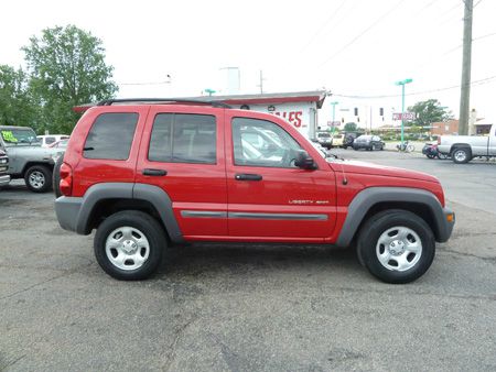 Jeep Liberty 2002 photo 4