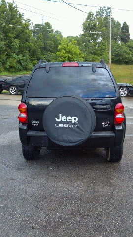 Jeep Liberty 2003 photo 4