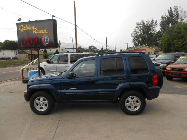 Jeep Liberty 2003 photo 2