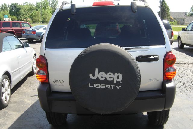 Jeep Liberty 2003 photo 4