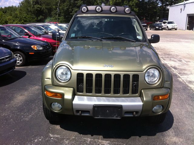 Jeep Liberty 2003 photo 3