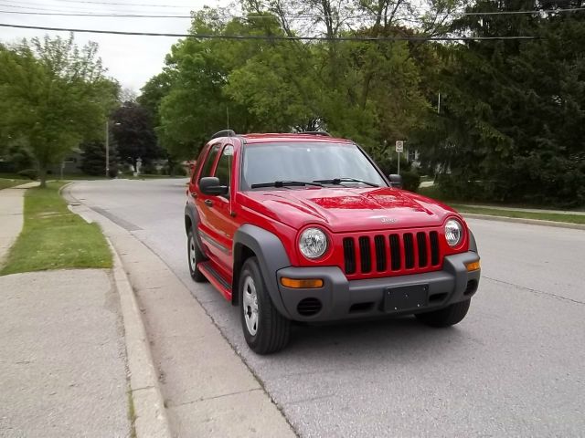 Jeep Liberty 2003 photo 1