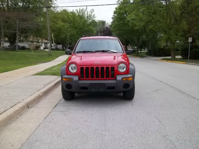 Jeep Liberty 2003 photo 3