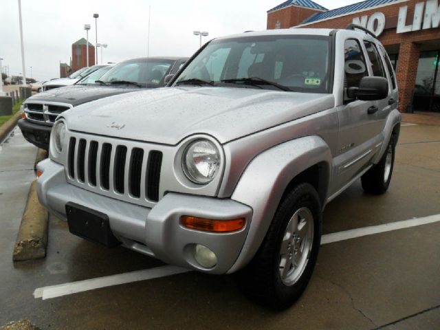 Jeep Liberty 2003 photo 1