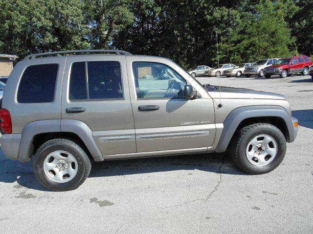 Jeep Liberty Extended Cab V8 LT W/1lt SUV