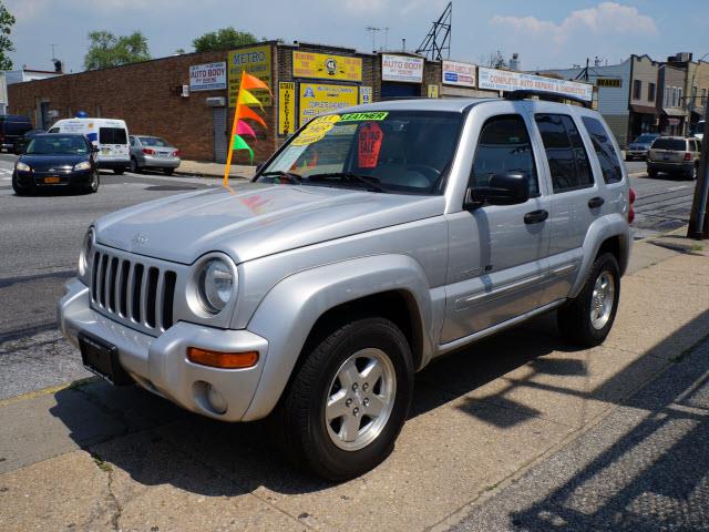 Jeep Liberty 2003 photo 16