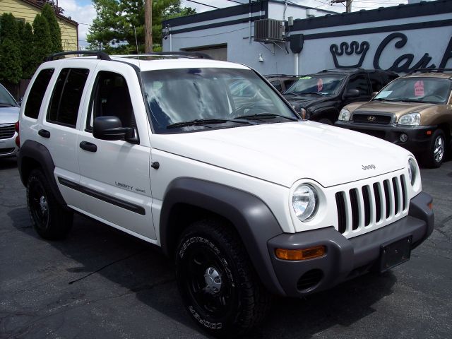 Jeep Liberty 2003 photo 1