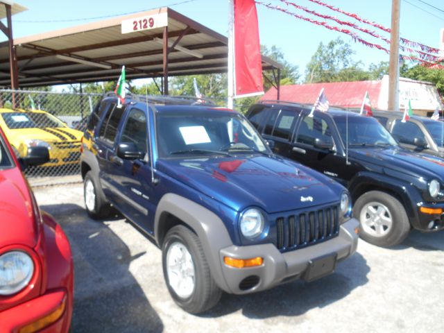 Jeep Liberty Extended Cab V8 LT W/1lt SUV