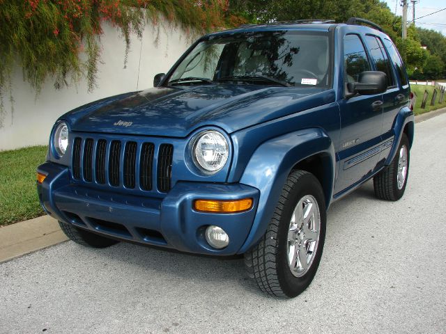 Jeep Liberty 2003 photo 1