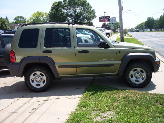 Jeep Liberty 2003 photo 1