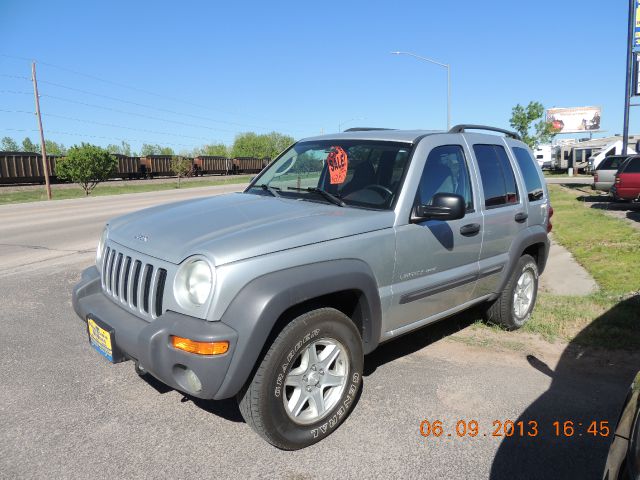 Jeep Liberty 2003 photo 1