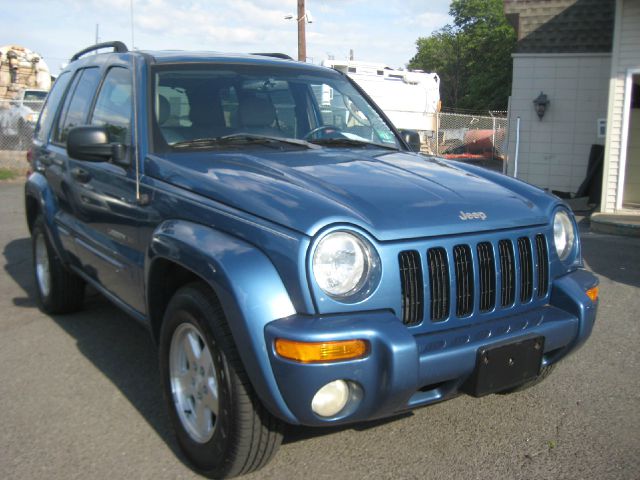 Jeep Liberty Super SUV