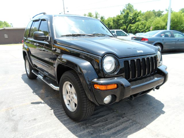 Jeep Liberty 2003 photo 1