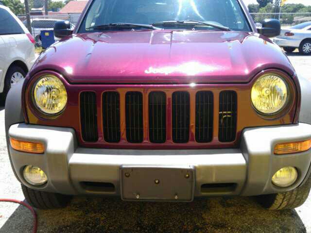 Jeep Liberty 2003 photo 1