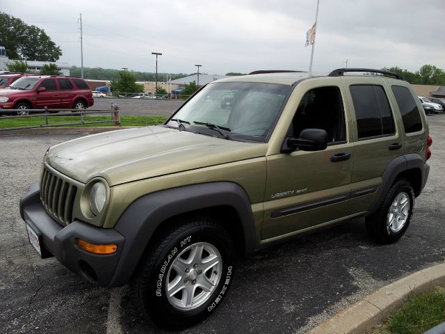 Jeep Liberty 2003 photo 7