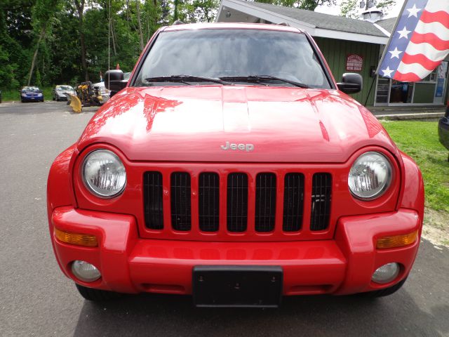 Jeep Liberty 2003 photo 3