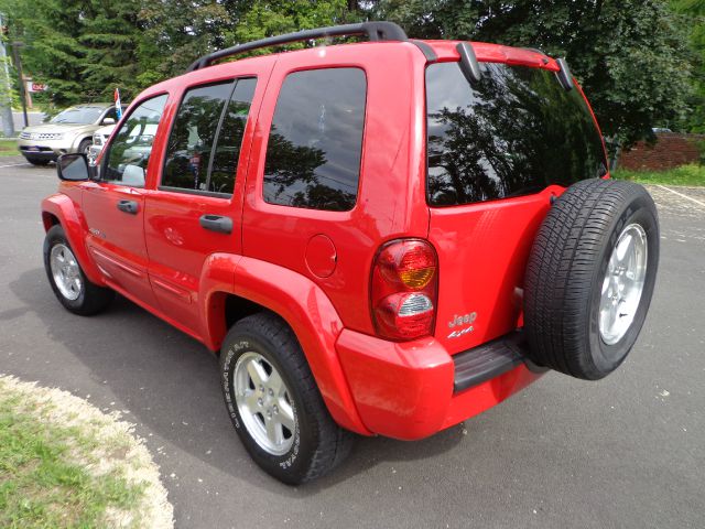 Jeep Liberty 2003 photo 36