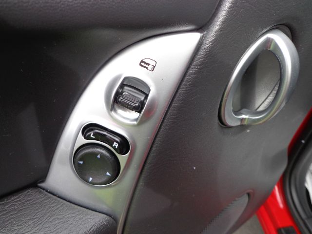 Jeep Liberty 2003 photo 4