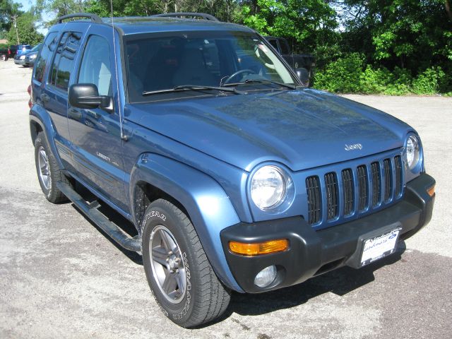 Jeep Liberty 2004 photo 7