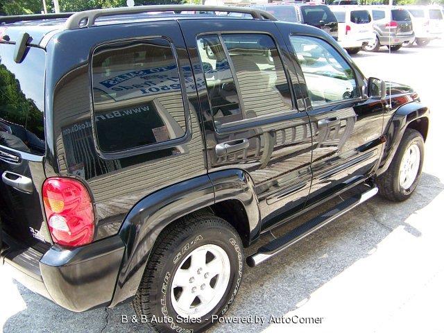 Jeep Liberty 2004 photo 3