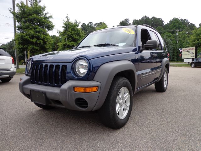 Jeep Liberty 2004 photo 15