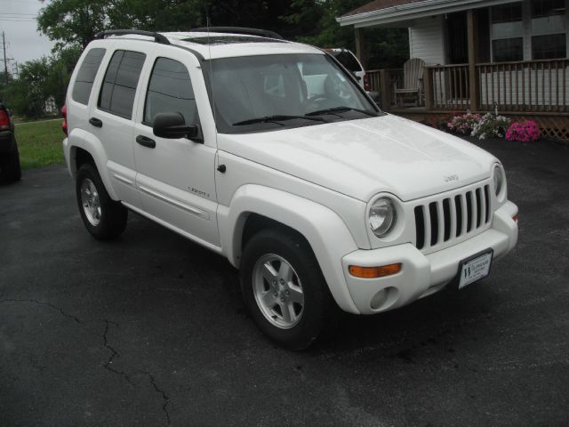 Jeep Liberty 2004 photo 3