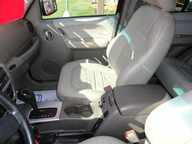 Jeep Liberty 2004 photo 1