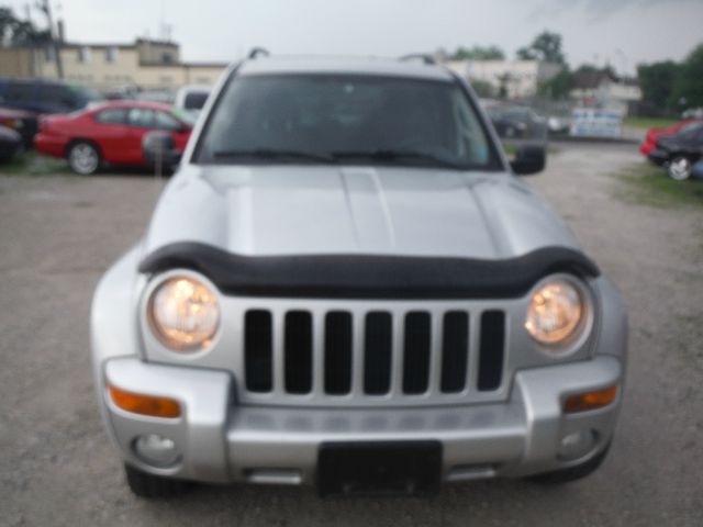 Jeep Liberty 2004 photo 3