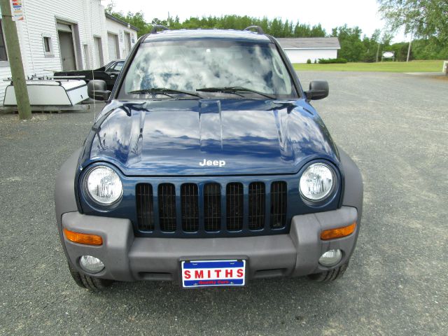 Jeep Liberty 2004 photo 1