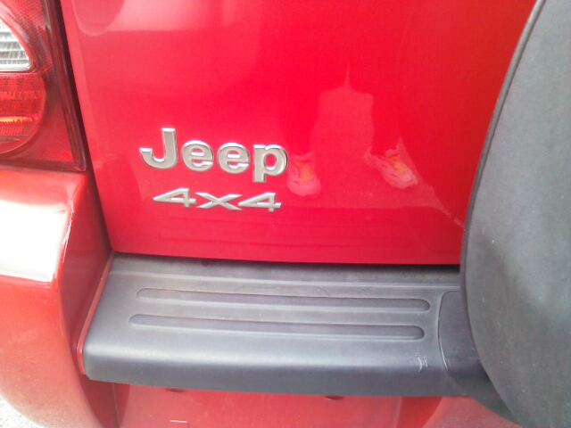 Jeep Liberty SLT 25 SUV