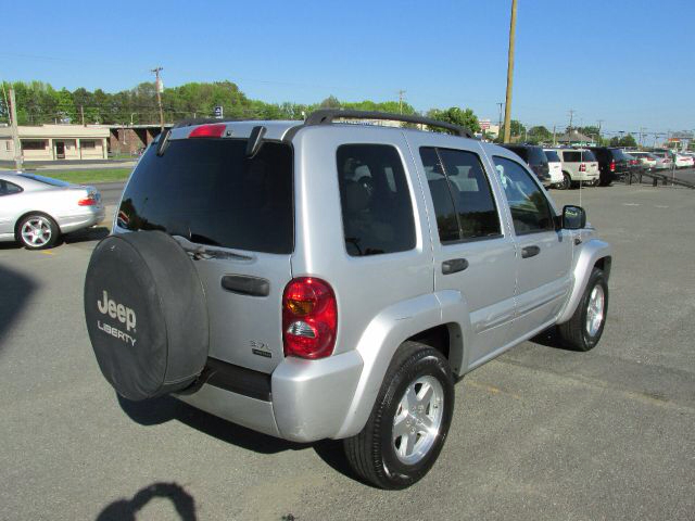 Jeep Liberty I Limited SUV