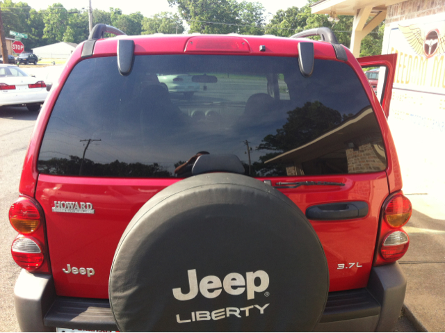 Jeep Liberty 2004 photo 1