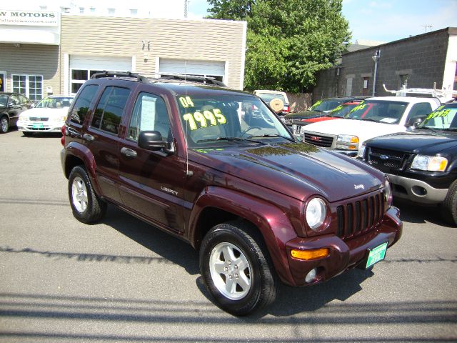 Jeep Liberty 2004 photo 4