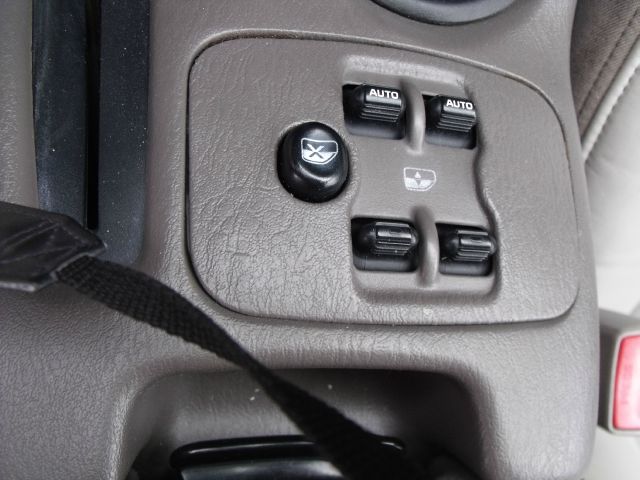 Jeep Liberty 2004 photo 15