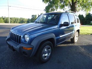 Jeep Liberty 2004 photo 2