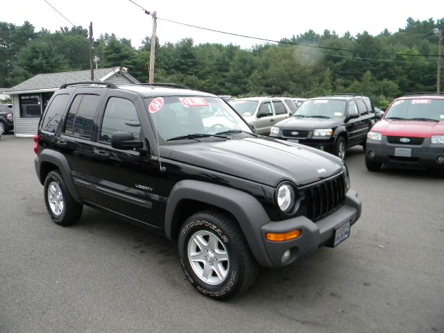 Jeep Liberty 2004 photo 1