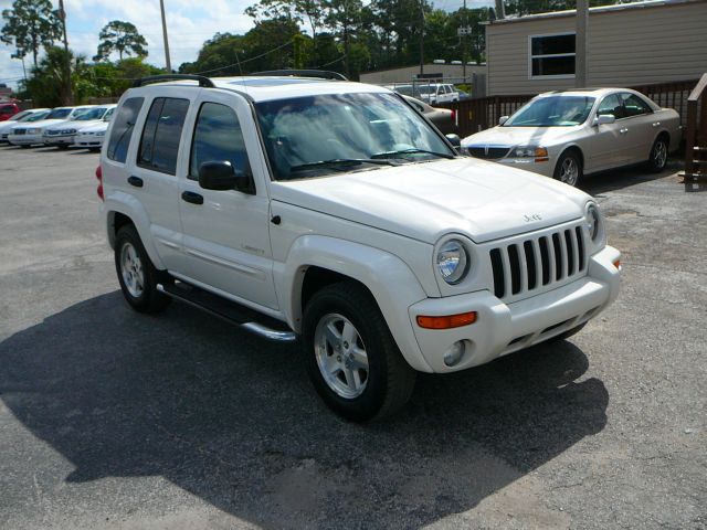 Jeep Liberty 2004 photo 3